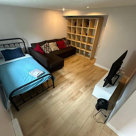 Artistic Apartment Near Downtown Βικτώρια Εξωτερικό φωτογραφία