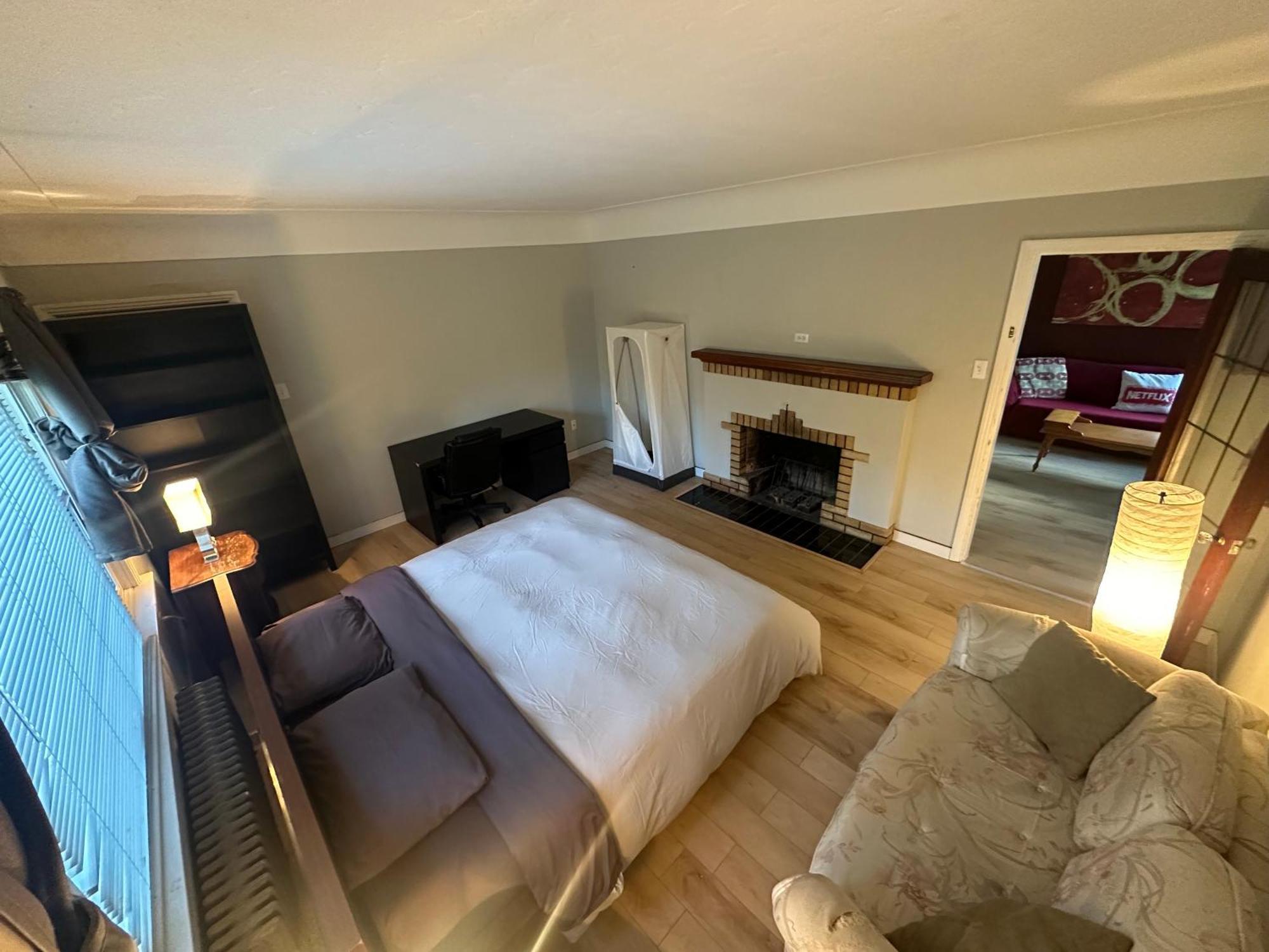 Artistic Apartment Near Downtown Βικτώρια Εξωτερικό φωτογραφία